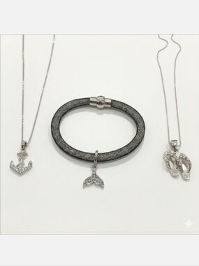 3Pc Set Of Travel Themed Jewelry Silver Necklace Glitter Mesh Tube Bracelet